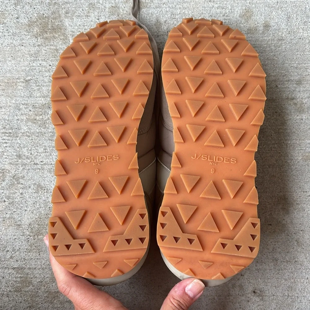 J Slides suede accents